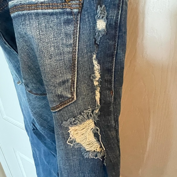 Ladies jeans ! - Picture 5 of 5